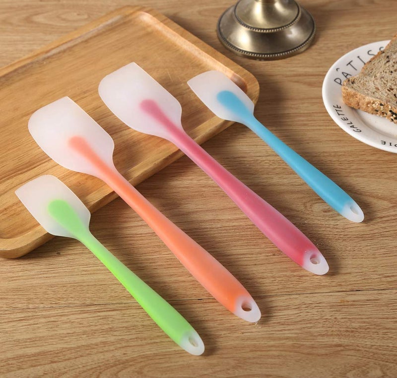 HiramWare Silicone Spatula Set of 4 - Heat Resistant Flexible Spatula 450F with Stainless Steel Core - Food Grade Premium Good Grip Kitchen Utensils - Seamless, Heavy Duty, BPA Free, Dishwasher Safe - Image 5
